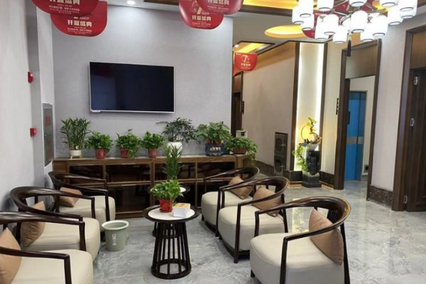 阜陽(yáng)潁州牙小象口腔門診部