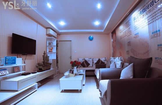 成都新橋口腔醫(yī)院價目表貴嗎