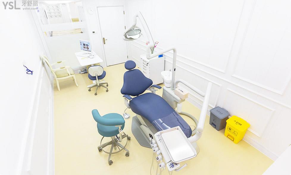 麗江德柏口腔診室