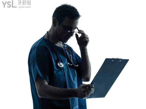2021做一顆種植牙多少錢？2021種植牙收費(fèi)價(jià)目表來了