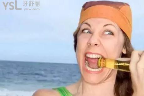細數(shù)中年人牙齒容易爛是什么原因4