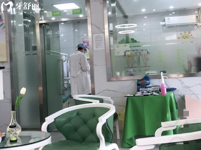 無錫綠葉口腔牙齒矯正怎么樣多少錢