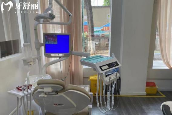宜賓眾植博仕口腔診室環(huán)境圖
