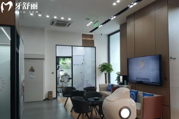 沈陽(yáng)鐵西瑞思興工口腔門診部
