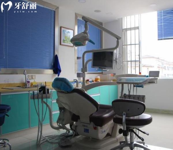 麗江德柏口腔診室
