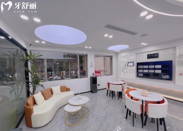 貴陽烏當(dāng)?shù)驴等士谇淮髲d