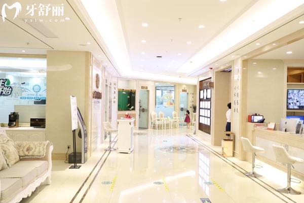 福建晉江金榜口腔大廳
