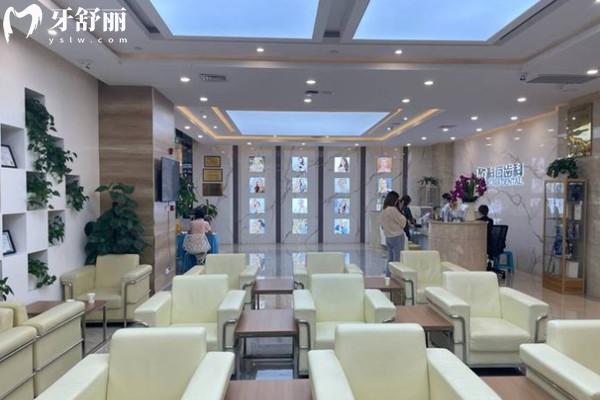 成都科瓦齒科休息區(qū)