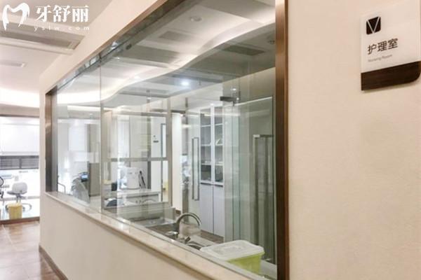 成都唐牙科護(hù)理室