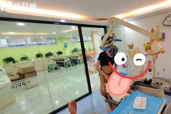 呼和浩特優(yōu)潔口腔門(mén)診部診室環(huán)境