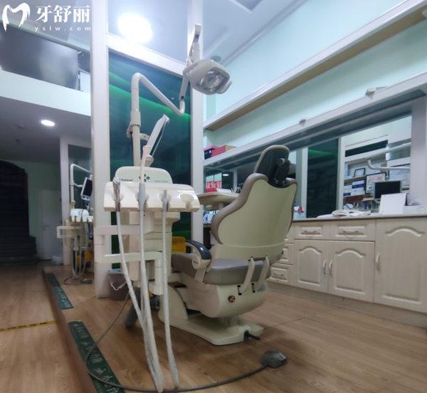 西寧市城西區(qū)周學(xué)軍口腔診室