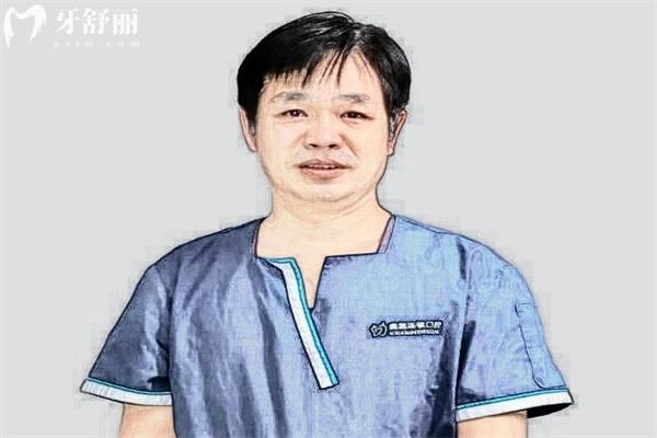 樊曉東醫(yī)生個人照片