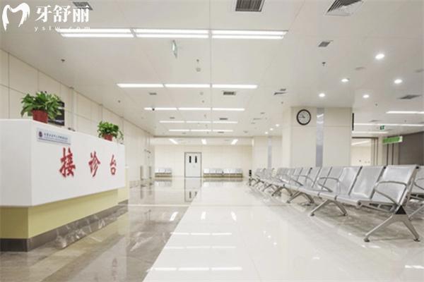 內(nèi)蒙古醫(yī)科大學(xué)附屬醫(yī)院口腔科收費(fèi)標(biāo)準(zhǔn)