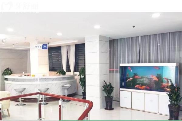 桂林春天口腔門診部前臺(tái) 桂林春天口腔門診部前臺(tái)