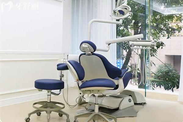 廣州柏德口腔醫(yī)院診療室