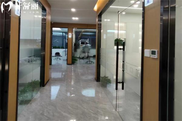太原雅美口腔門診部人民路店環(huán)境