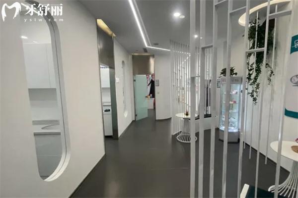 長春凈月愛齒口腔門診部環(huán)境