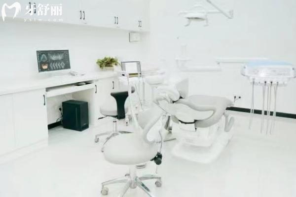 重慶中附大口腔治療室