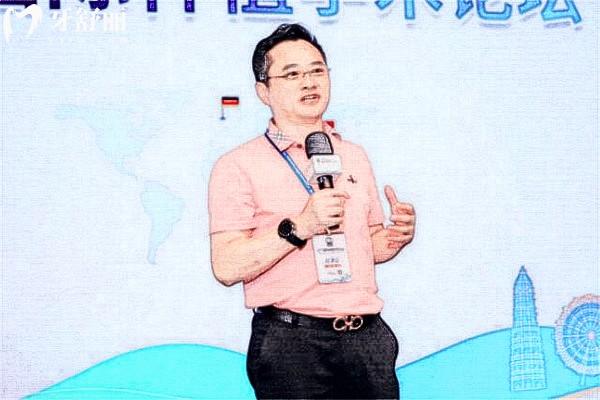 上海雅潔口腔王杰醫(yī)生