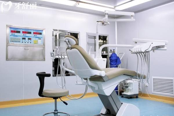 長(zhǎng)沙中諾口腔醫(yī)院治療室
