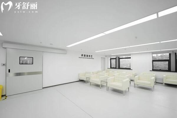 赤峰團(tuán)圓口腔醫(yī)院簡(jiǎn)介地址:紅山區(qū)西屯街道