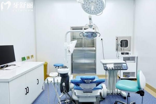 蘭州皓亞口腔醫(yī)院治療室