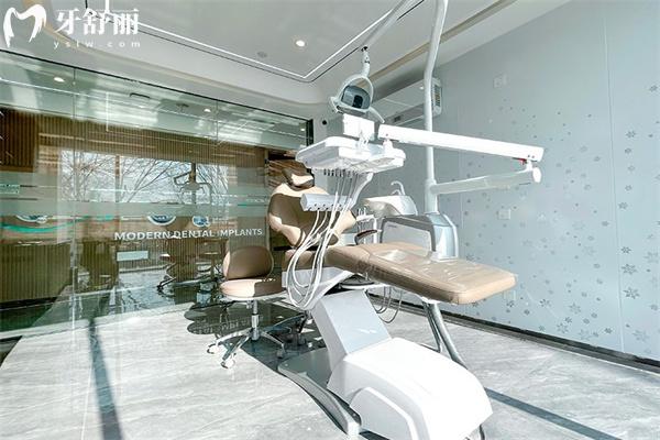 長(zhǎng)春百卓口腔醫(yī)院是正規(guī)的不坑人!不信看過(guò)資質(zhì)/價(jià)格表/口碑評(píng)價(jià)便知