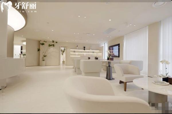 杭州藝星口腔醫(yī)院大廳
