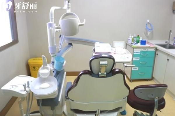 成都市新橋口腔醫(yī)院種植牙的技術(shù)咋樣呢