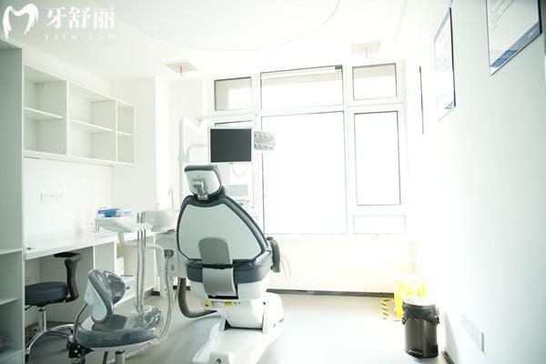 青島萊恩口腔診室