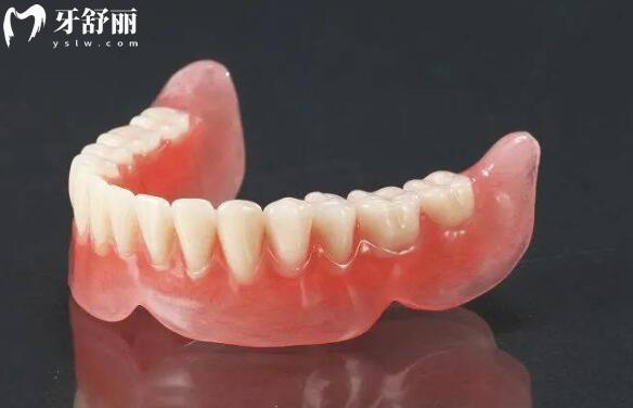 可恩口腔收費(fèi)貴嗎?2025年價(jià)格不貴:半口種植牙9K起、正畸6500起、鑲牙800