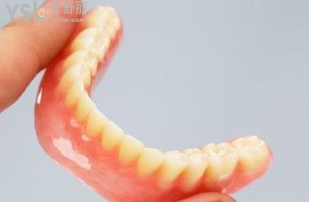 活動義齒會掉嗎？