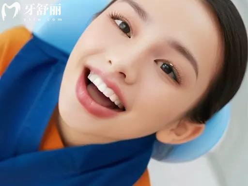 萊州仁愛口腔是正規(guī)牙科，技術(shù)服務(wù)好價(jià)格收費(fèi)合理很靠譜